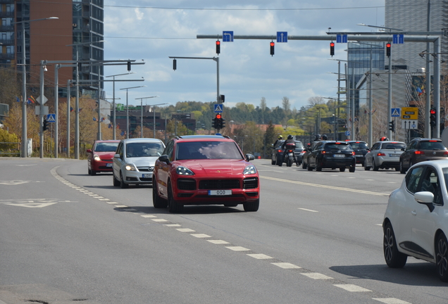 Porsche 9YA Cayenne GTS