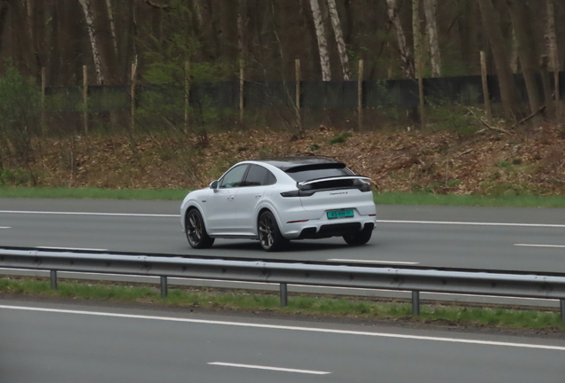 Porsche Cayenne Coupé Turbo S E-Hybrid