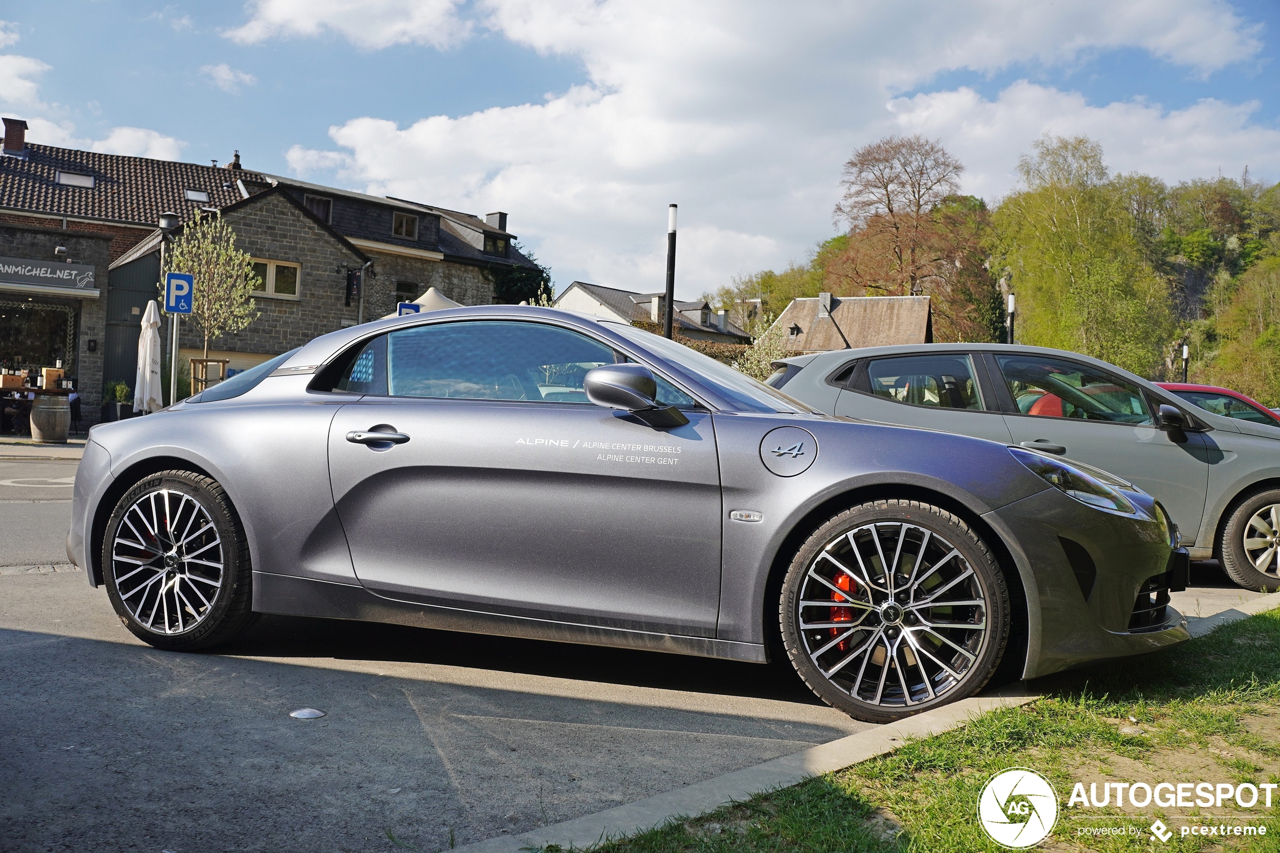 Alpine A110 S