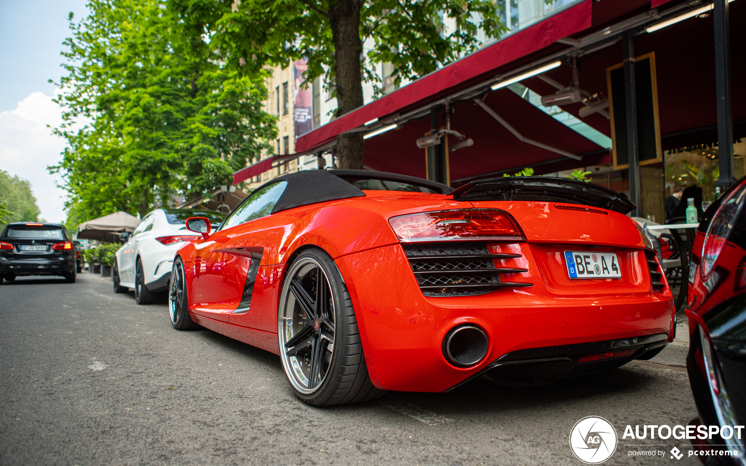 Audi R8 V8 Spyder 2013