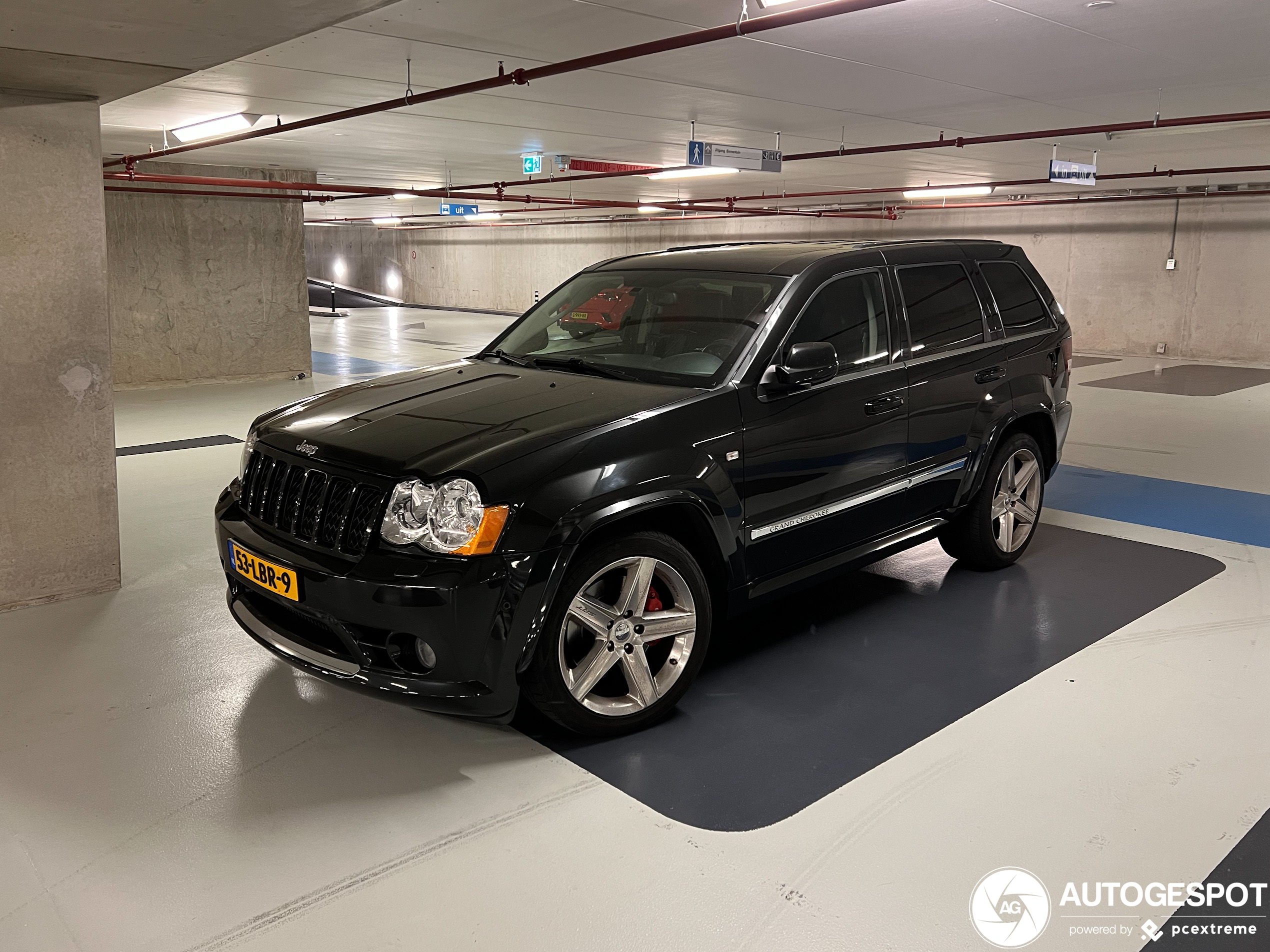 Jeep Grand Cherokee SRT-8 2005