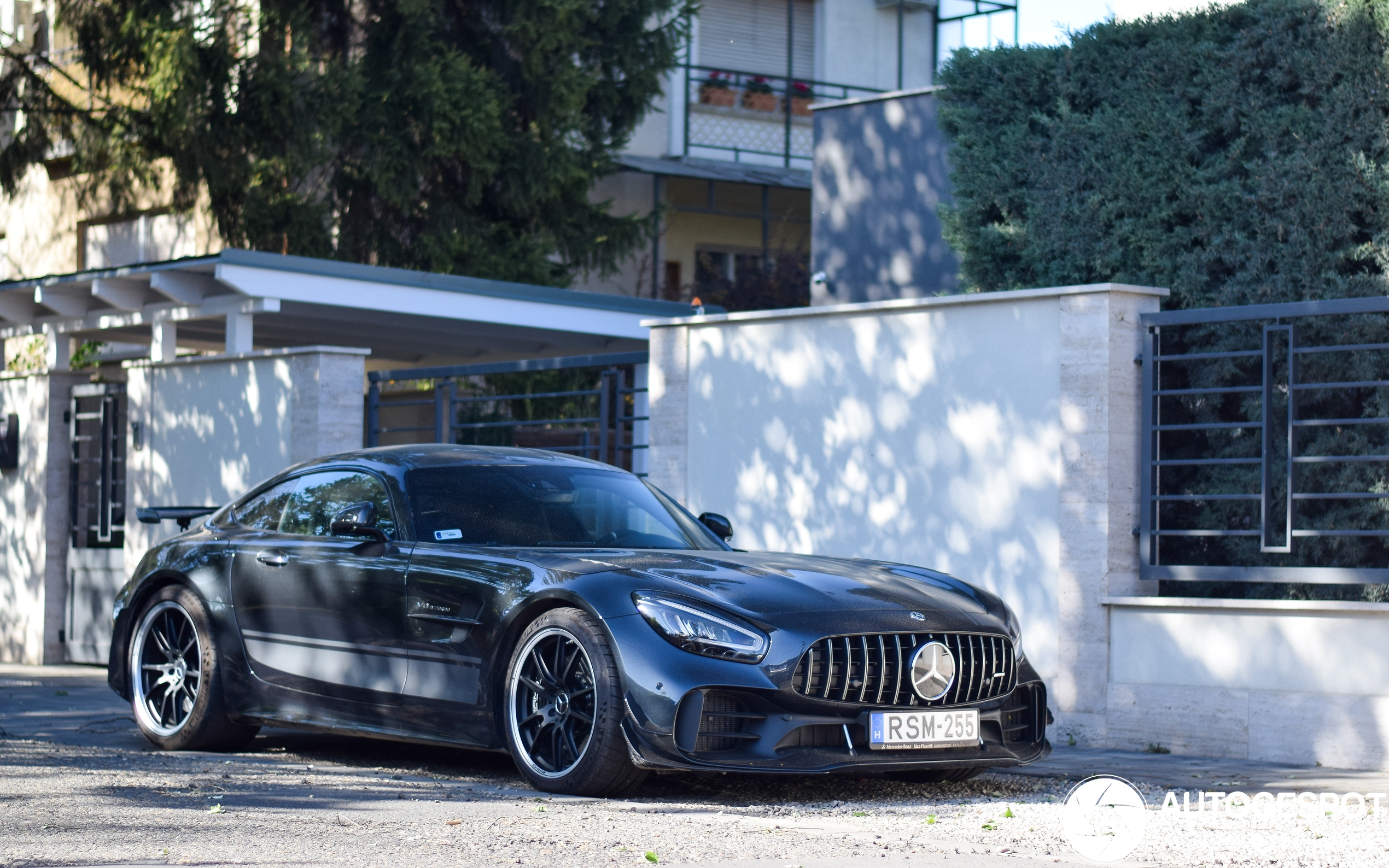 Mercedes-AMG GT R Pro C190