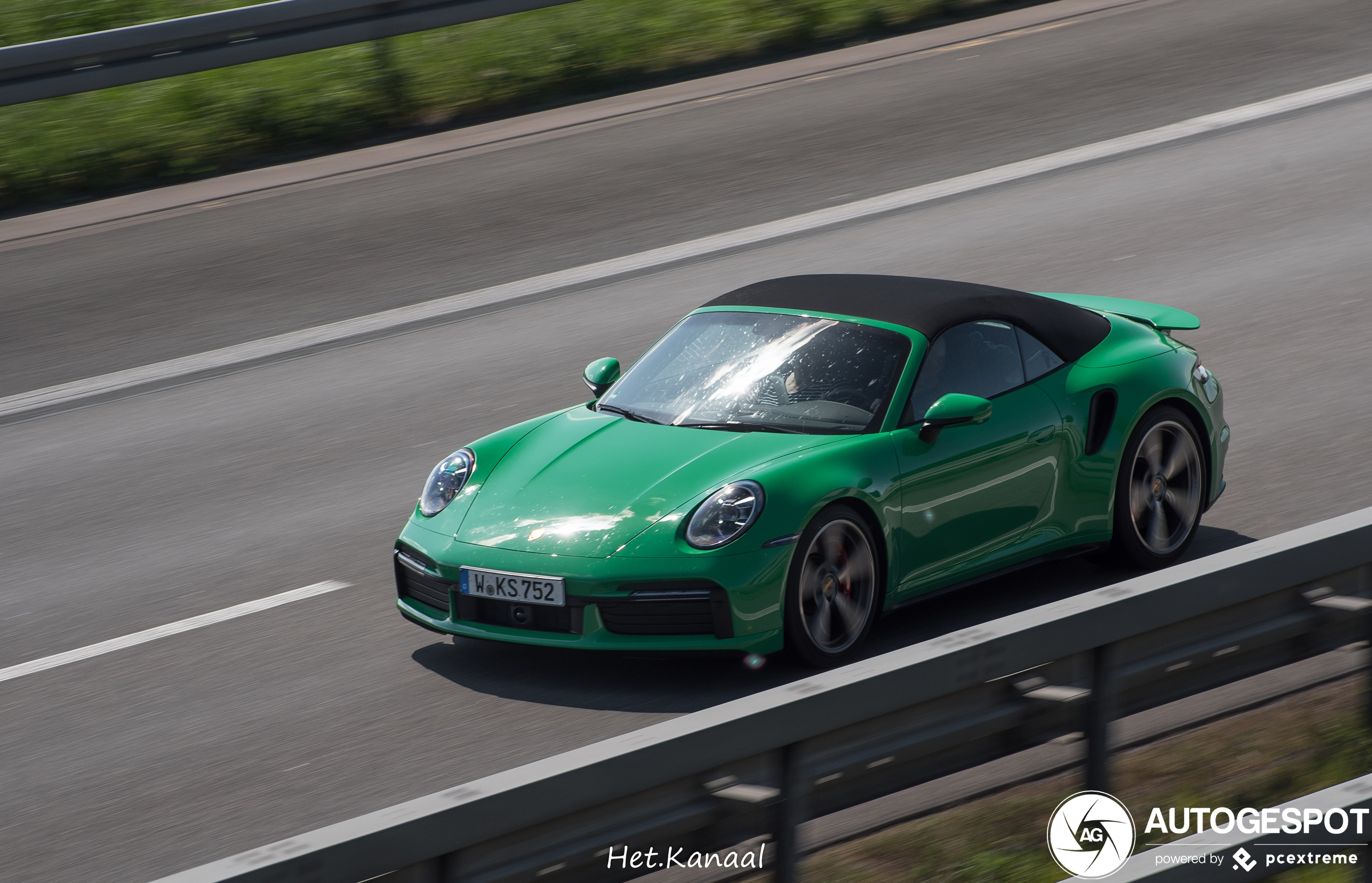 Porsche 992 Turbo Cabriolet