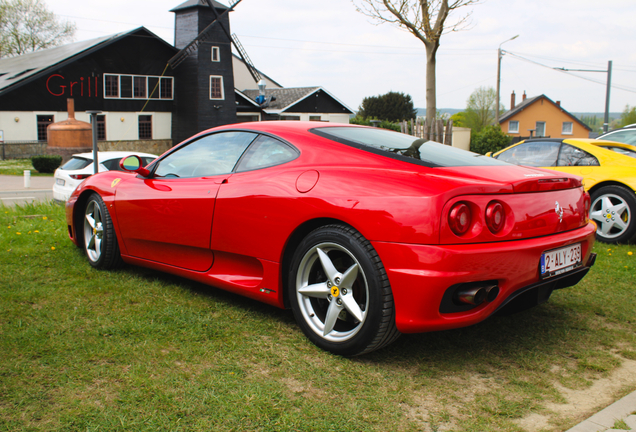 Ferrari 360 Modena