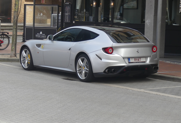 Ferrari FF