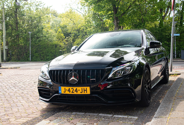 Mercedes-AMG C 63 W205