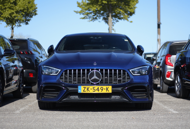 Mercedes-AMG GT 63 S X290