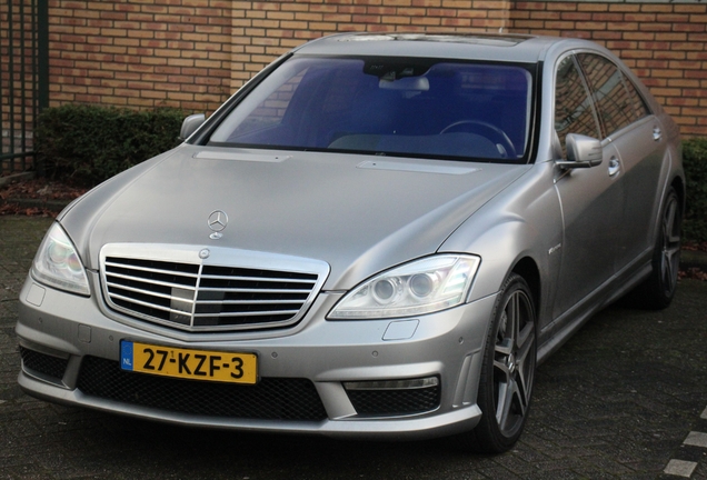 Mercedes-Benz S 63 AMG W221 2010