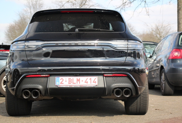 Porsche 95B Macan GTS MkIII