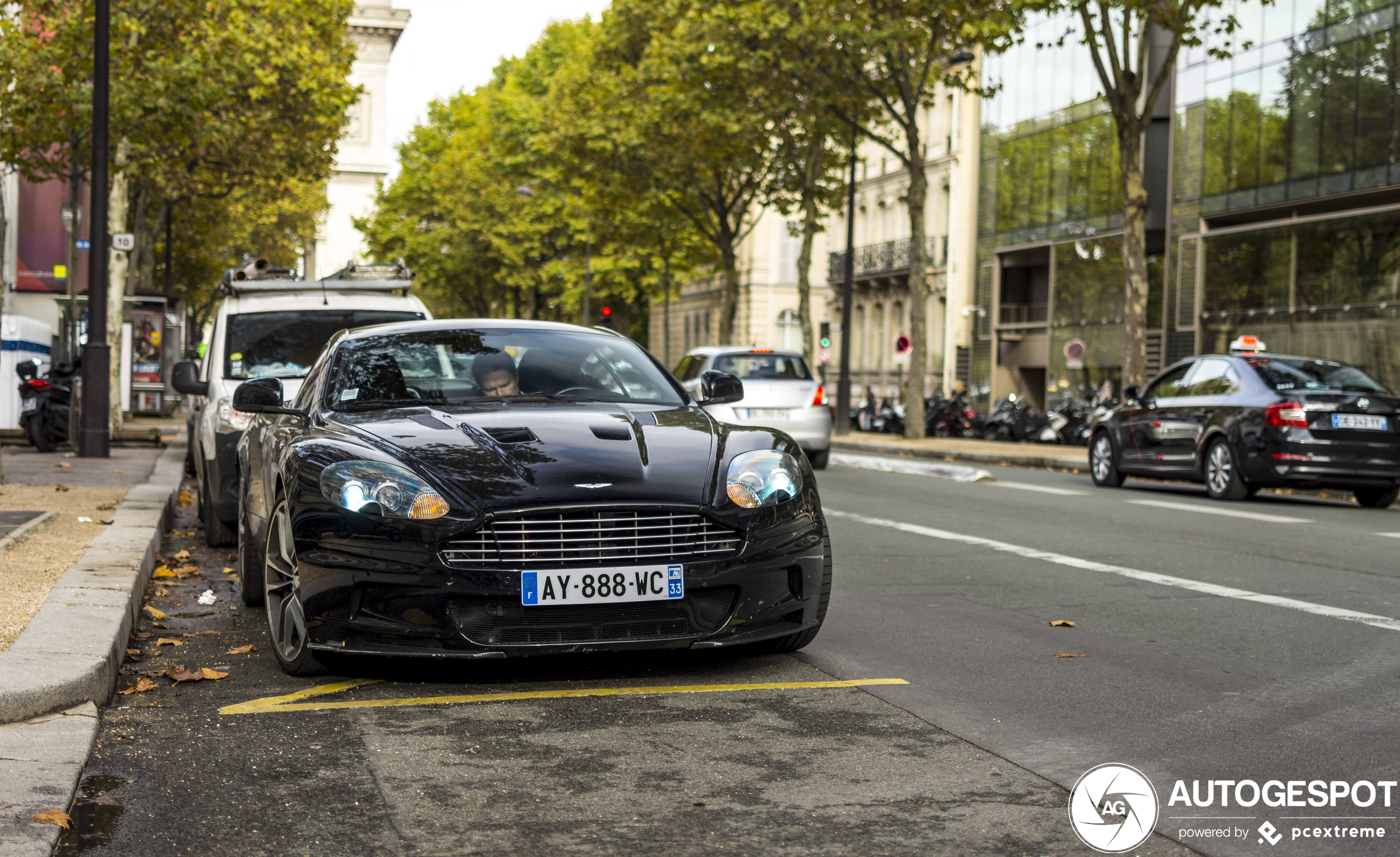 Aston Martin DBS