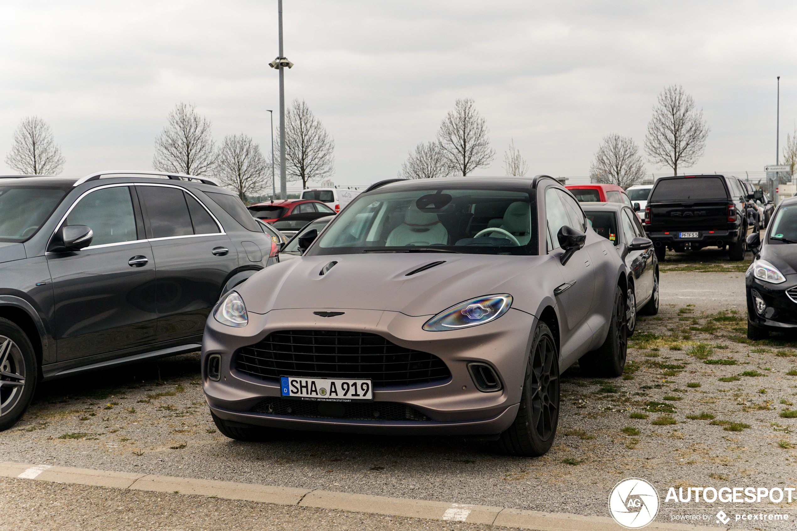 Aston Martin DBX