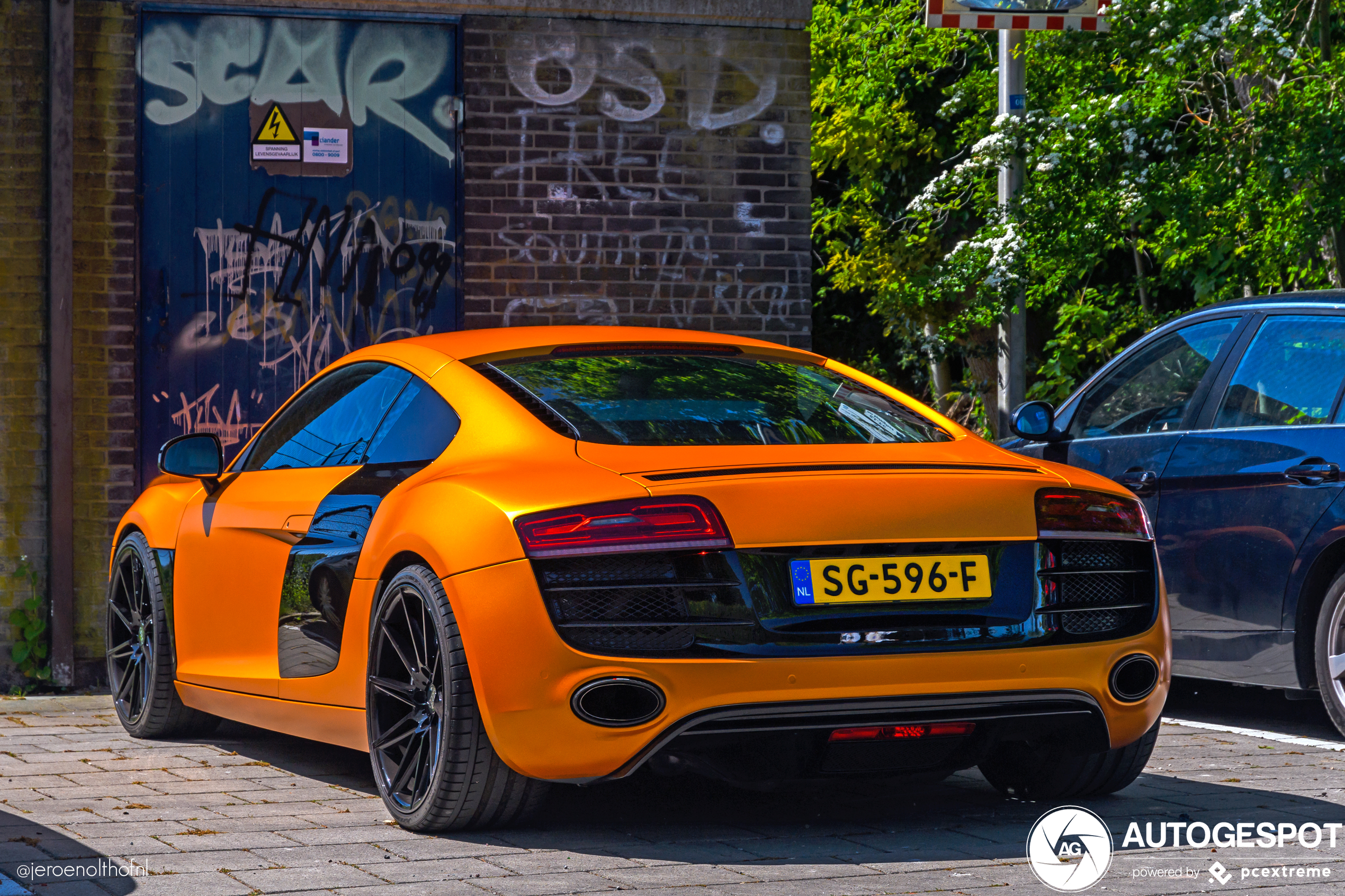 Audi R8