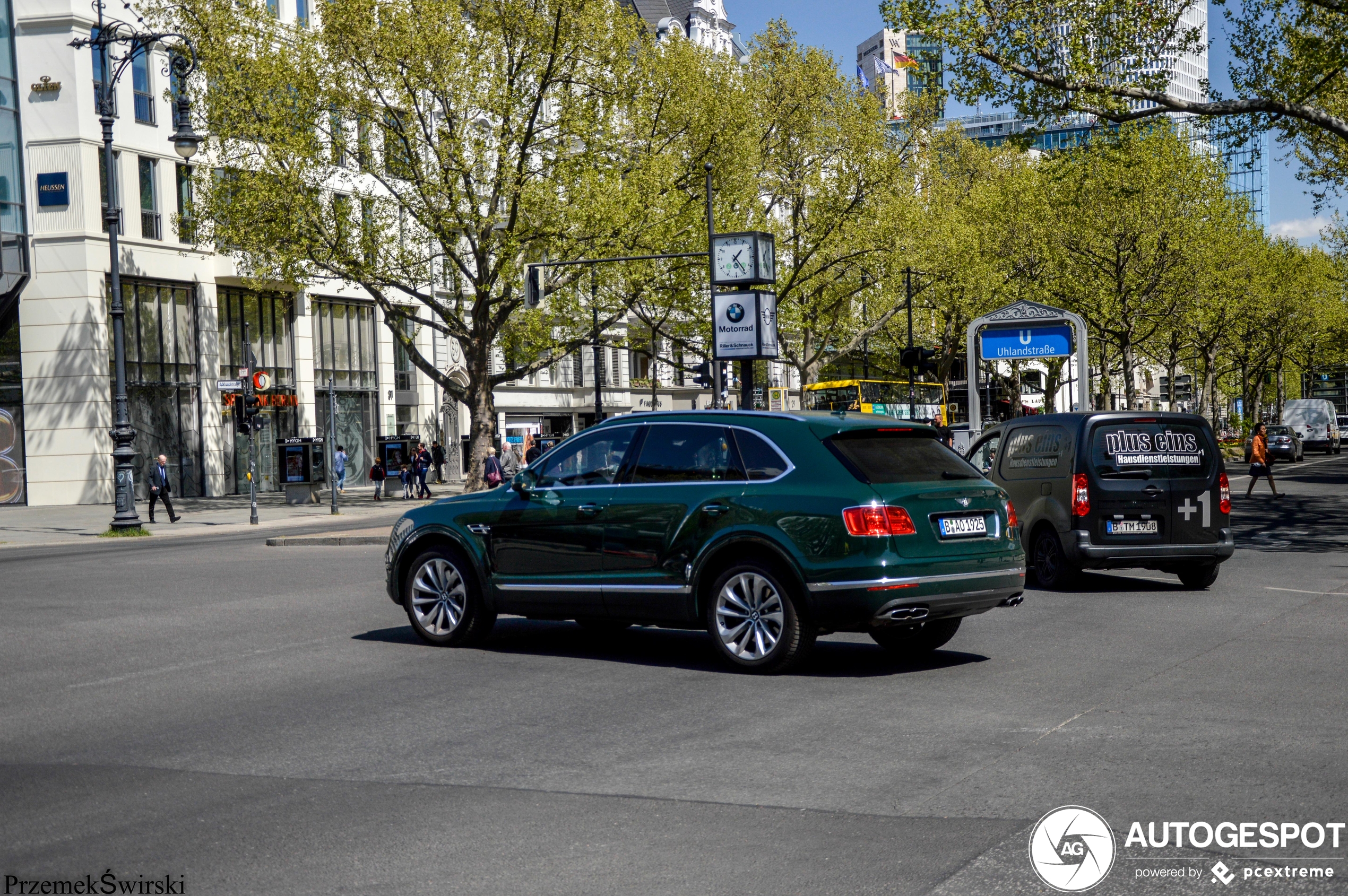 Bentley Bentayga V8