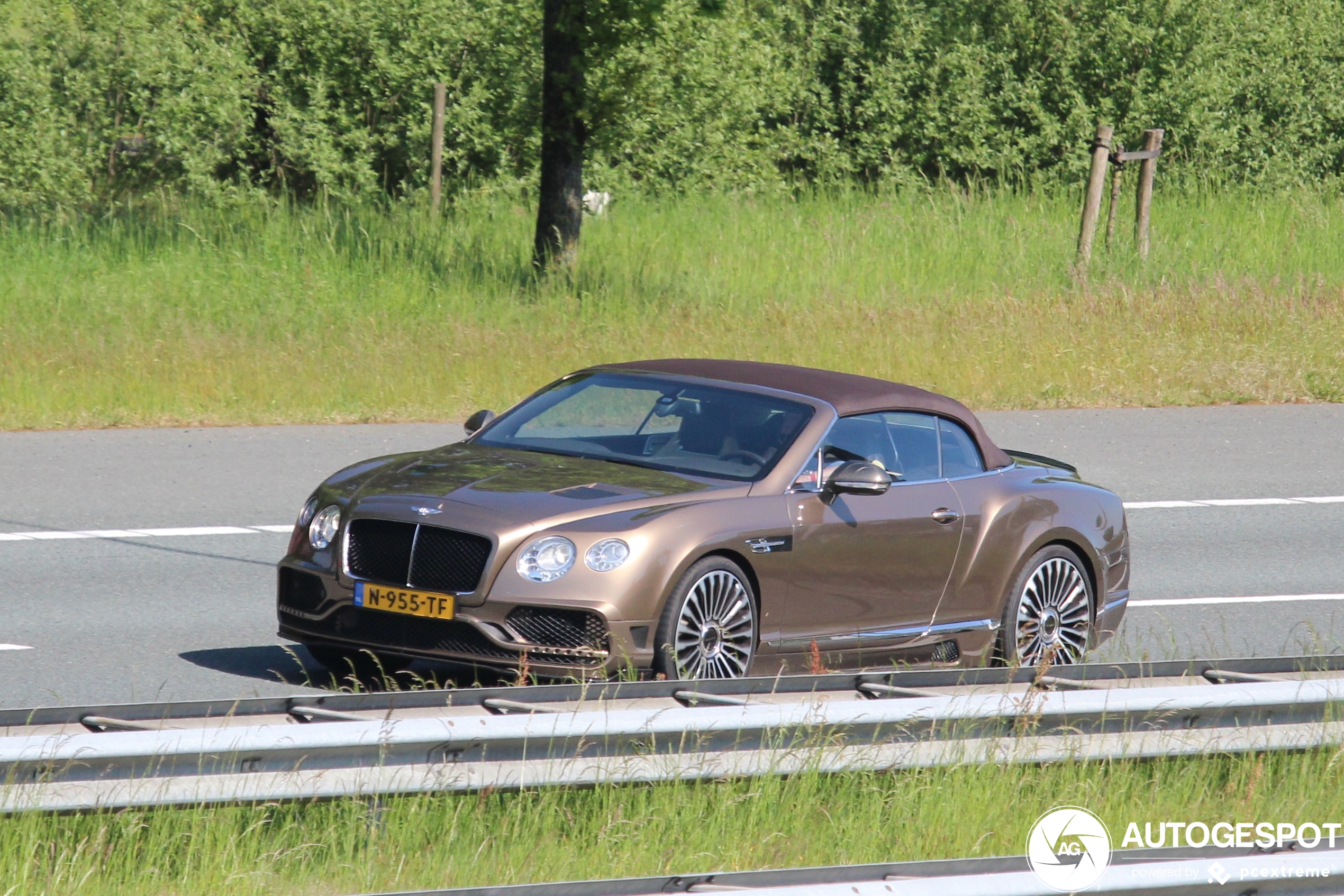 Bentley Mansory Continental GTC V8