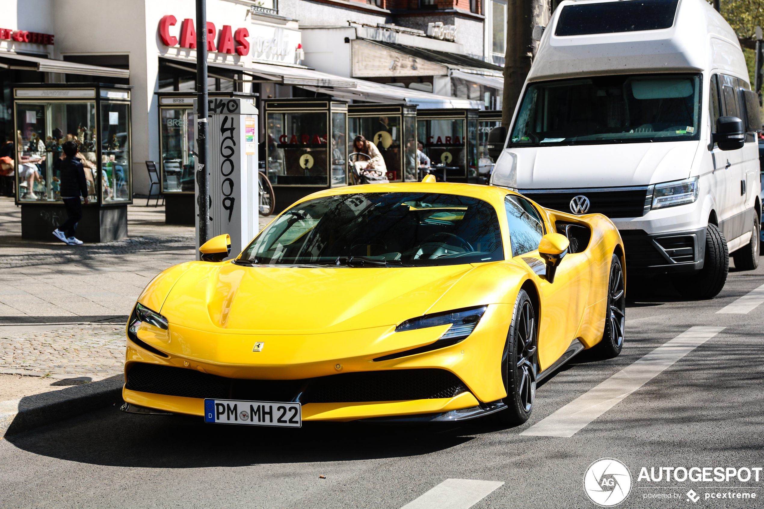 Ferrari SF90 Stradale