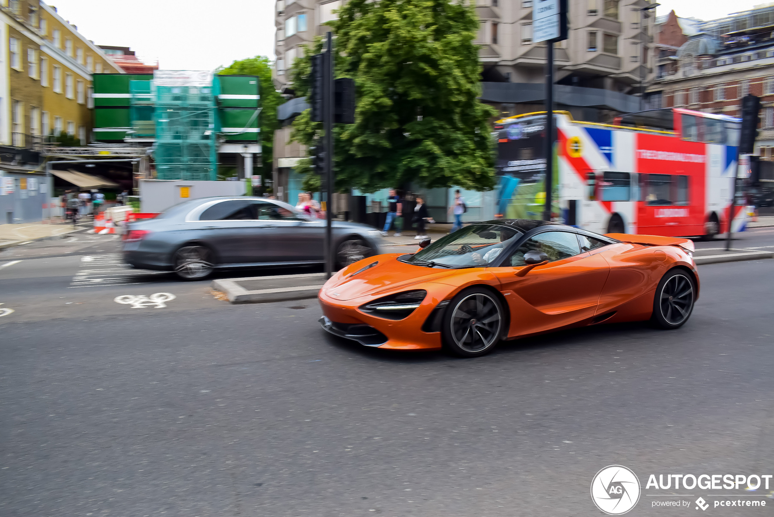 McLaren 720S