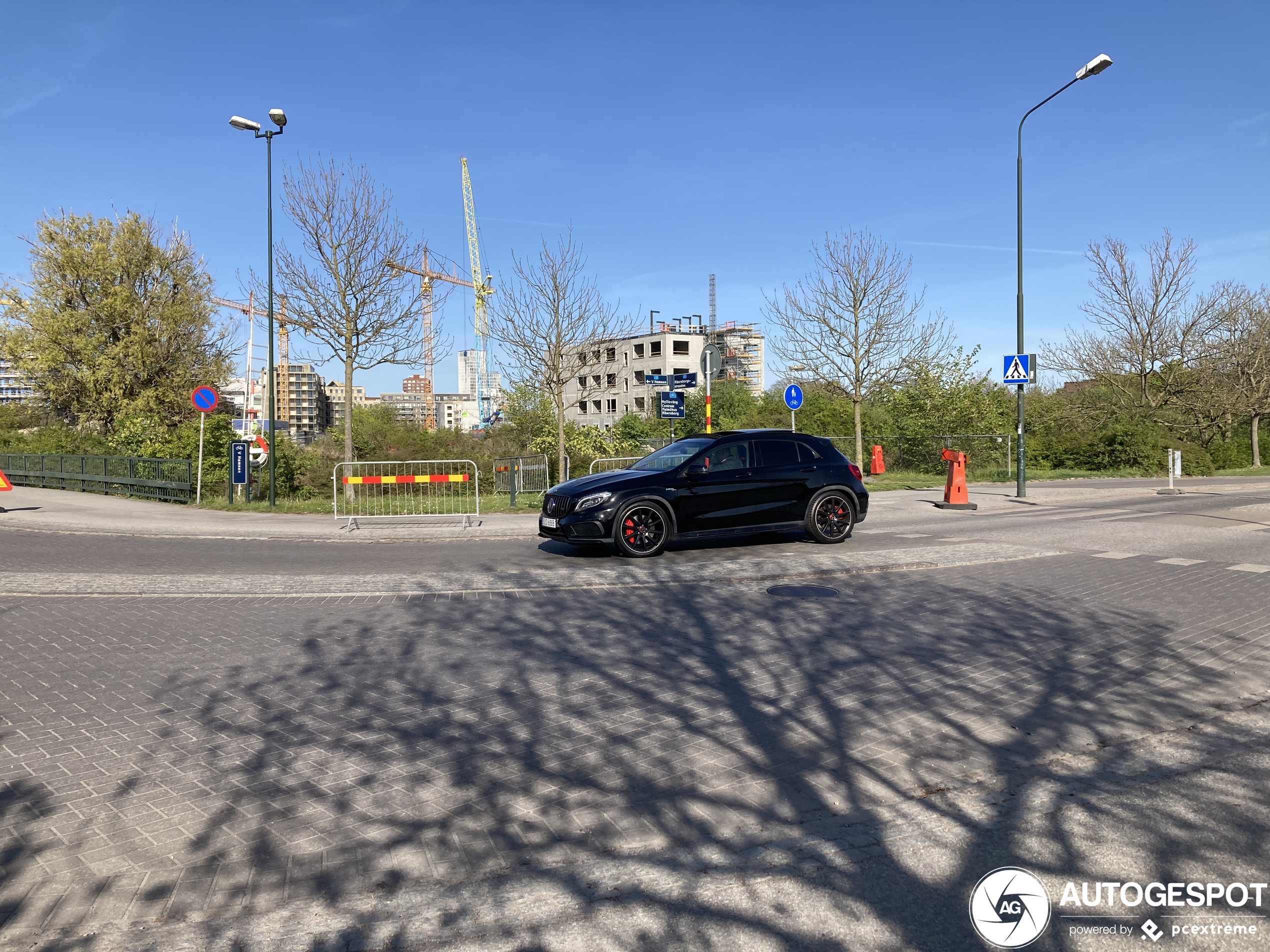 Mercedes-Benz GLA 45 AMG X156