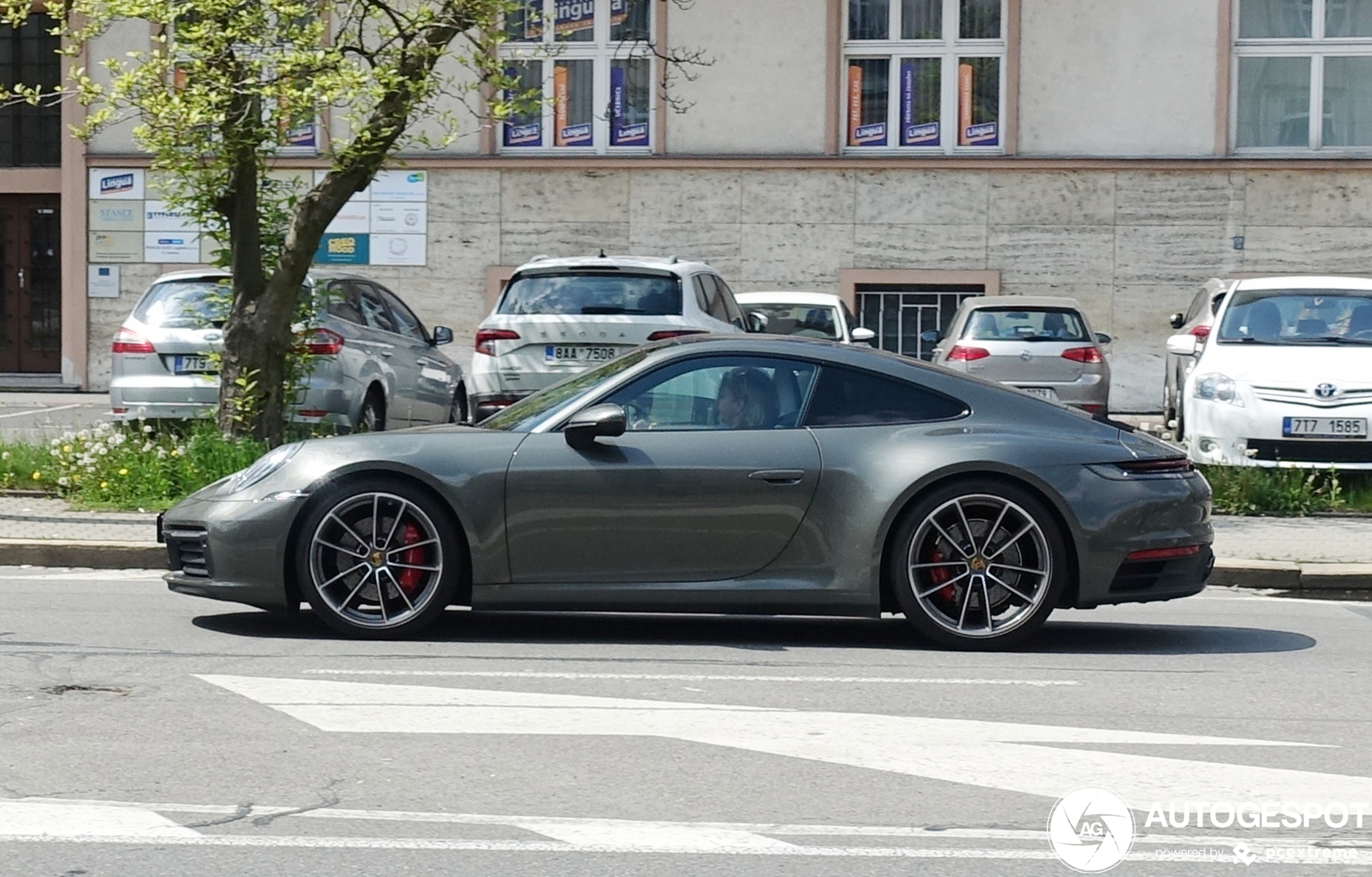 Porsche 992 Carrera S