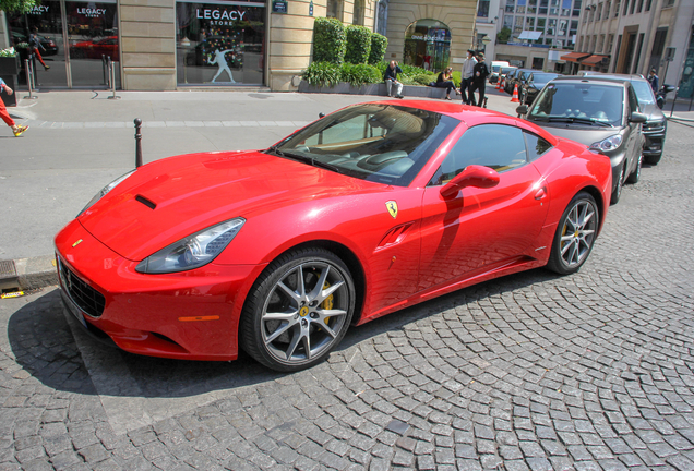 Ferrari California