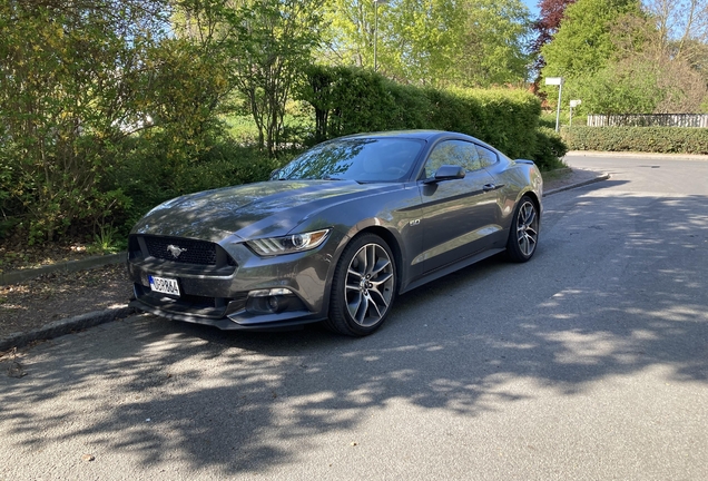 Ford Mustang GT 2015