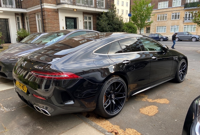 Mercedes-AMG GT 63 X290