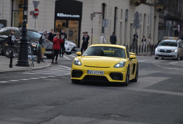 Porsche 718 Cayman GT4