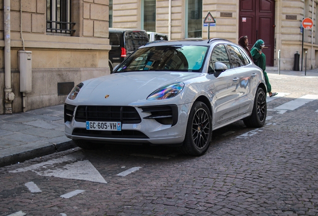 Porsche 95B Macan GTS MkII