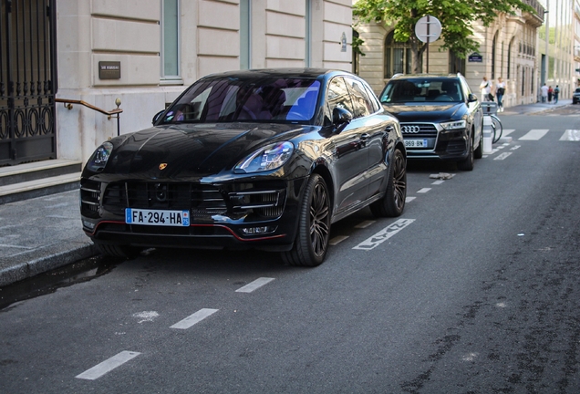 Porsche 95B Macan Turbo Exclusive Performance Edition