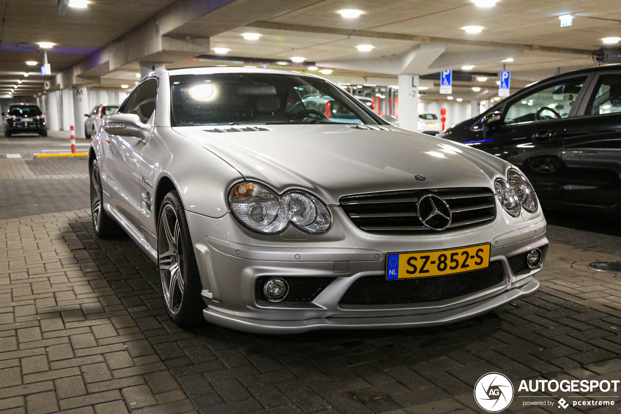 Mercedes-Benz SL 55 AMG R230