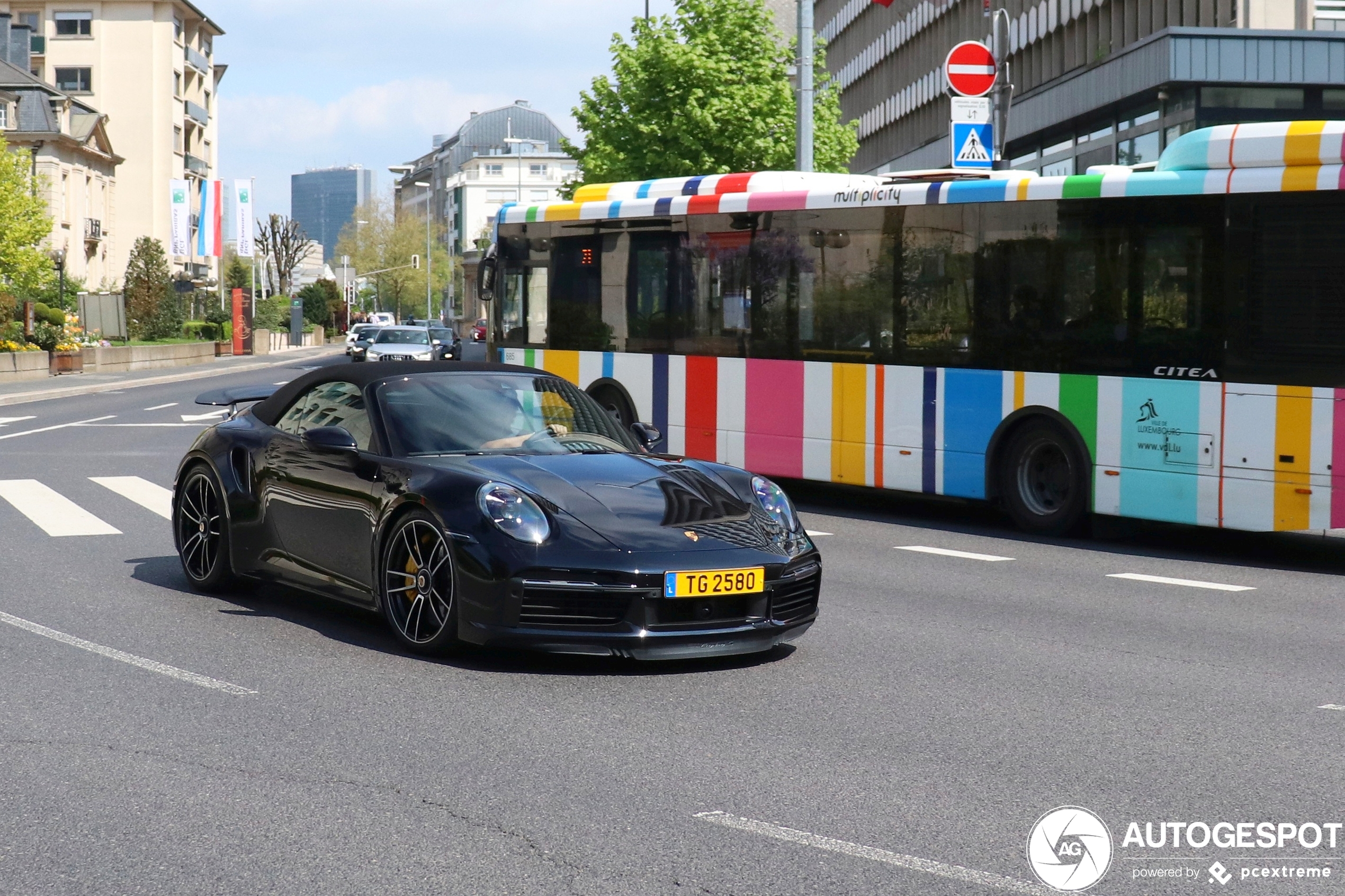 Porsche 992 Turbo S Cabriolet