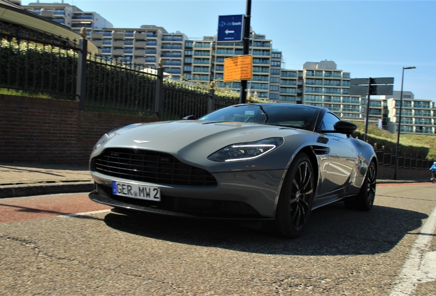 Aston Martin DB11