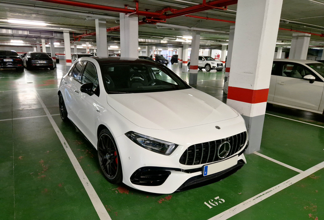 Mercedes-AMG A 45 S W177