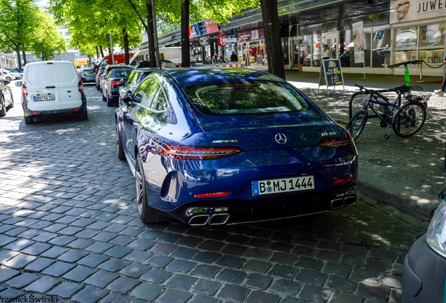 Mercedes-AMG GT 63 X290