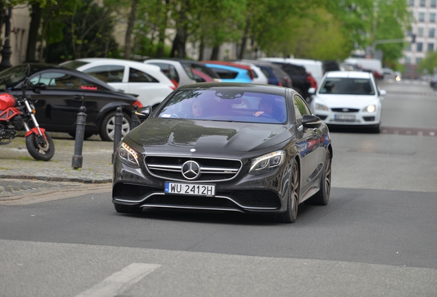 Mercedes-AMG S 63 Coupé C217