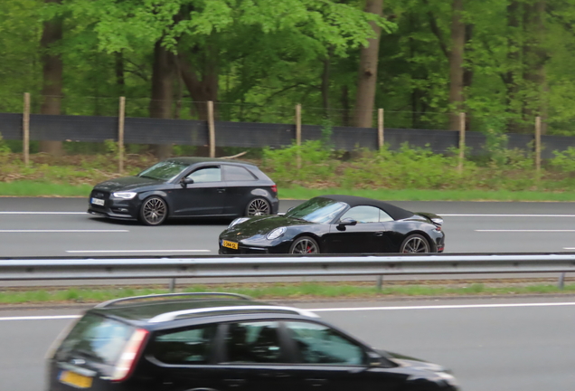 Porsche 992 Carrera S Cabriolet