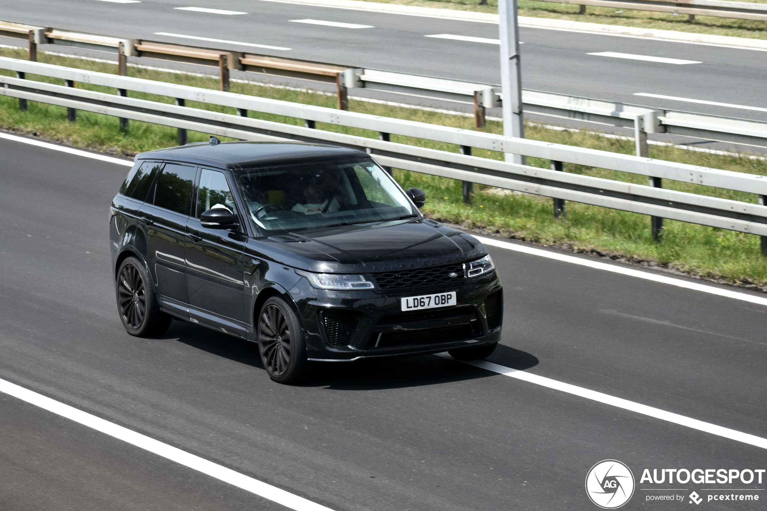 Land Rover Range Rover Sport SVR 2018