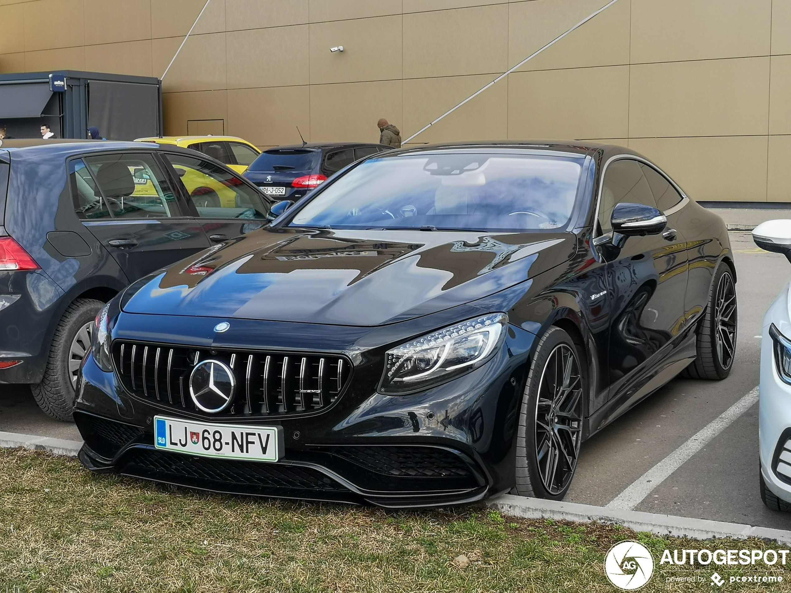 Mercedes-Benz S 63 AMG Coupé C217