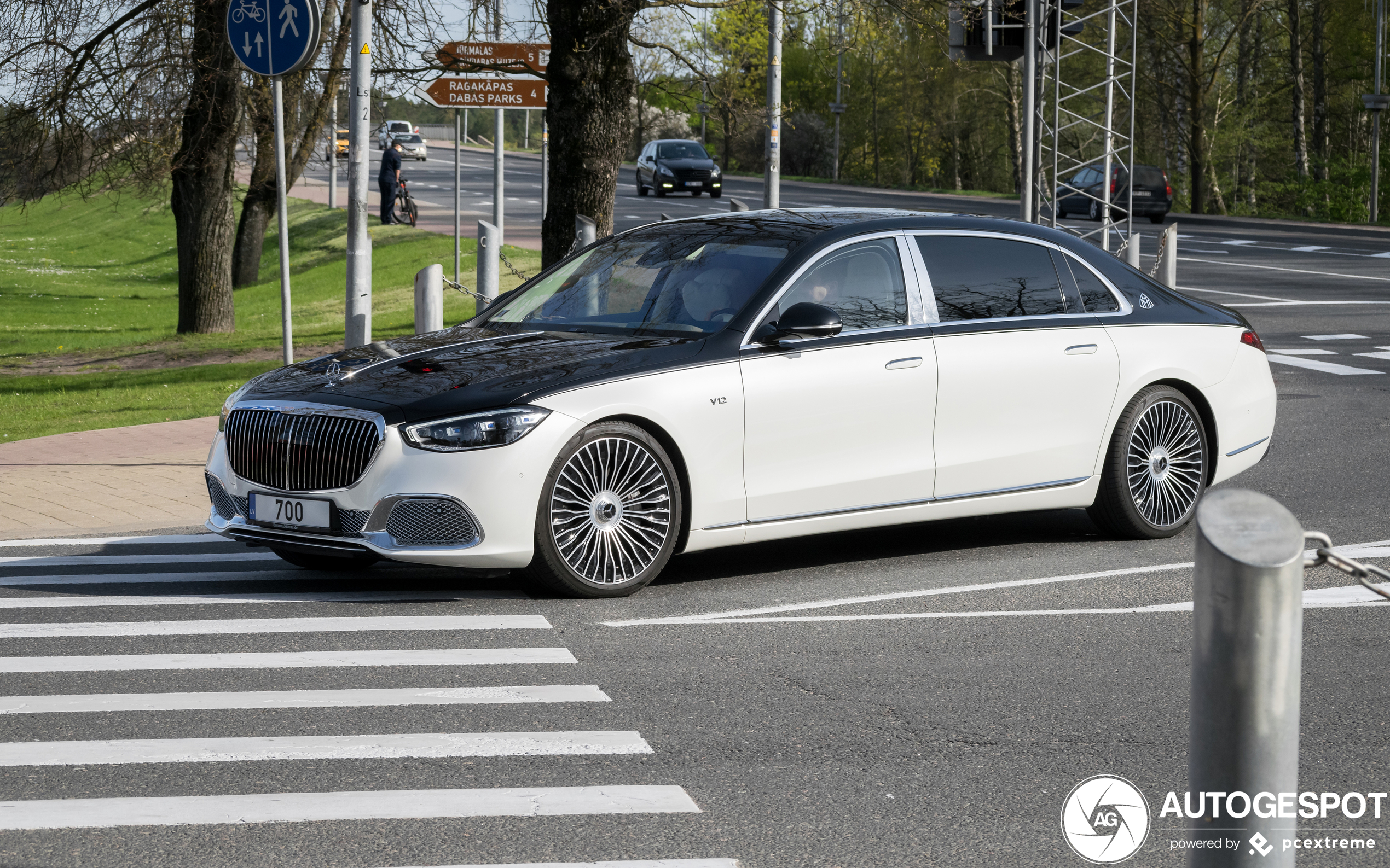 Mercedes-Maybach S 680 X223