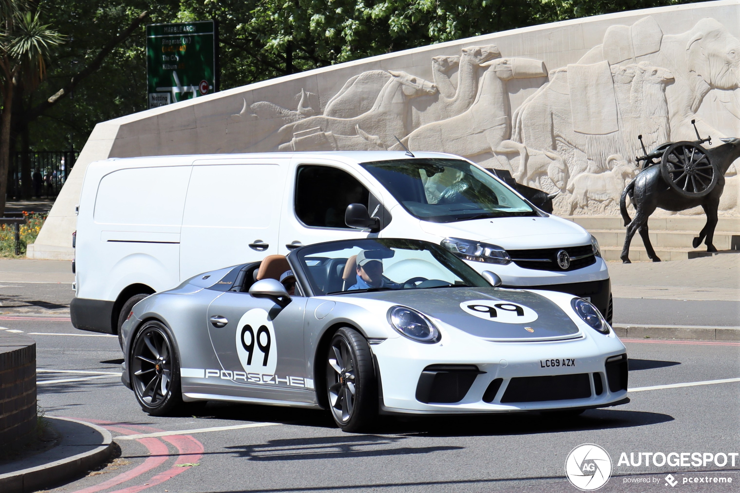 Porsche 991 Speedster Heritage Package