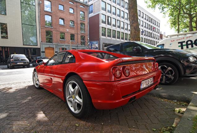 Ferrari F355 GTS