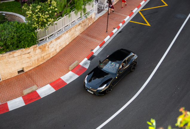 Ferrari GTC4Lusso