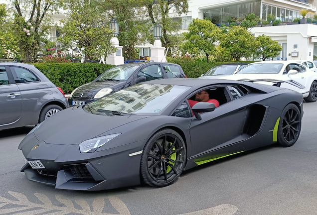 Lamborghini Aventador LP700-4