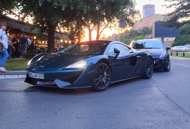 McLaren 570GT