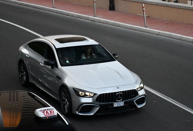 Mercedes-AMG GT 63 S X290