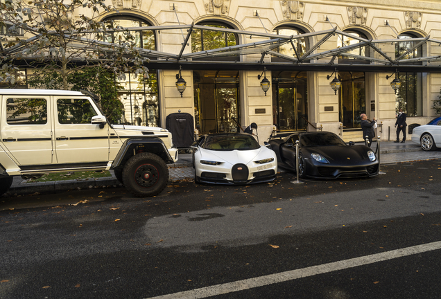 Porsche 918 Spyder Weissach Package