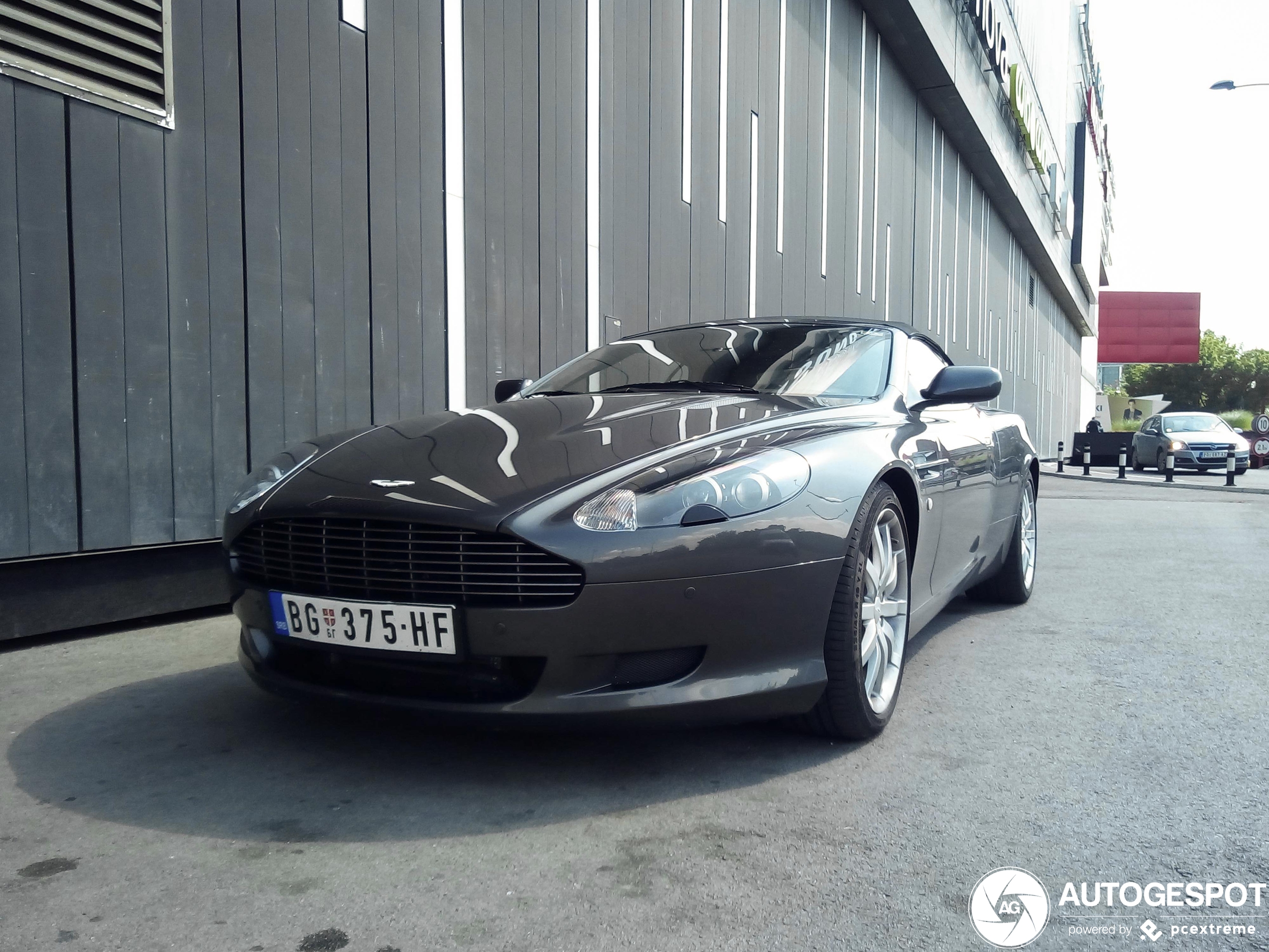 Aston Martin DB9 Volante