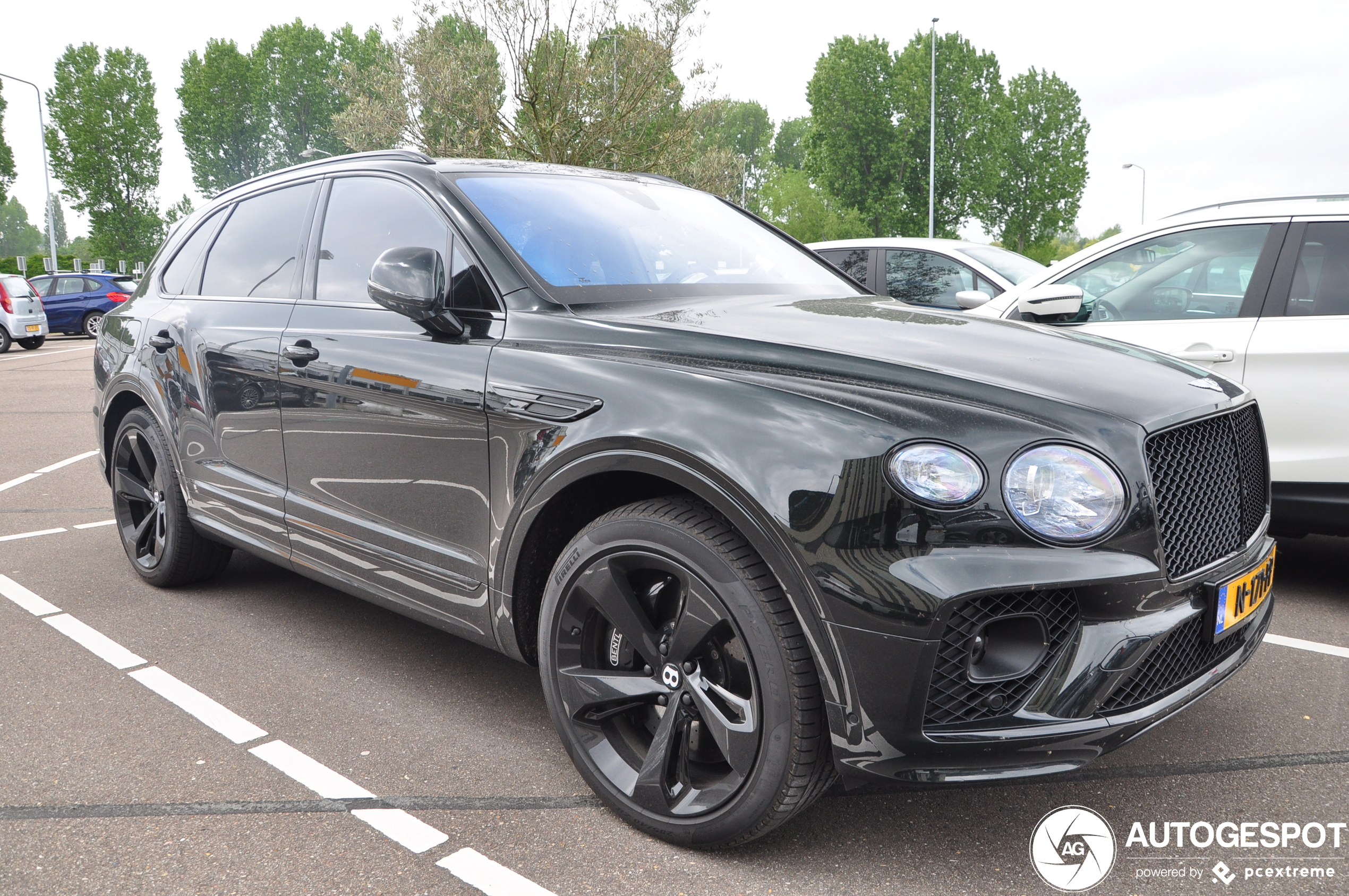 Bentley Bentayga V8 2021