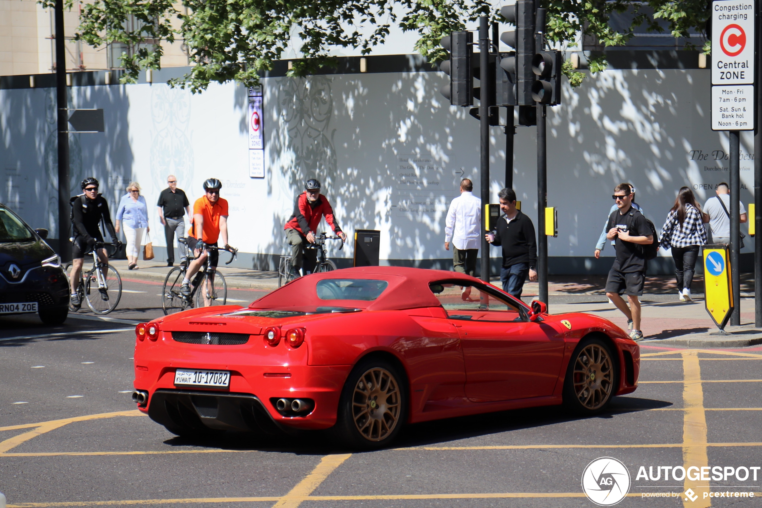 Terug in de tijd met een Ferrari F430