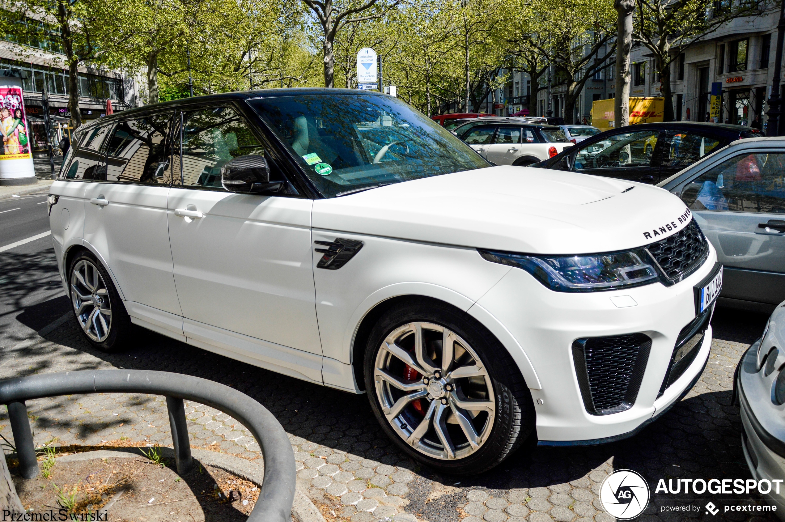 Land Rover Range Rover Sport SVR 2018