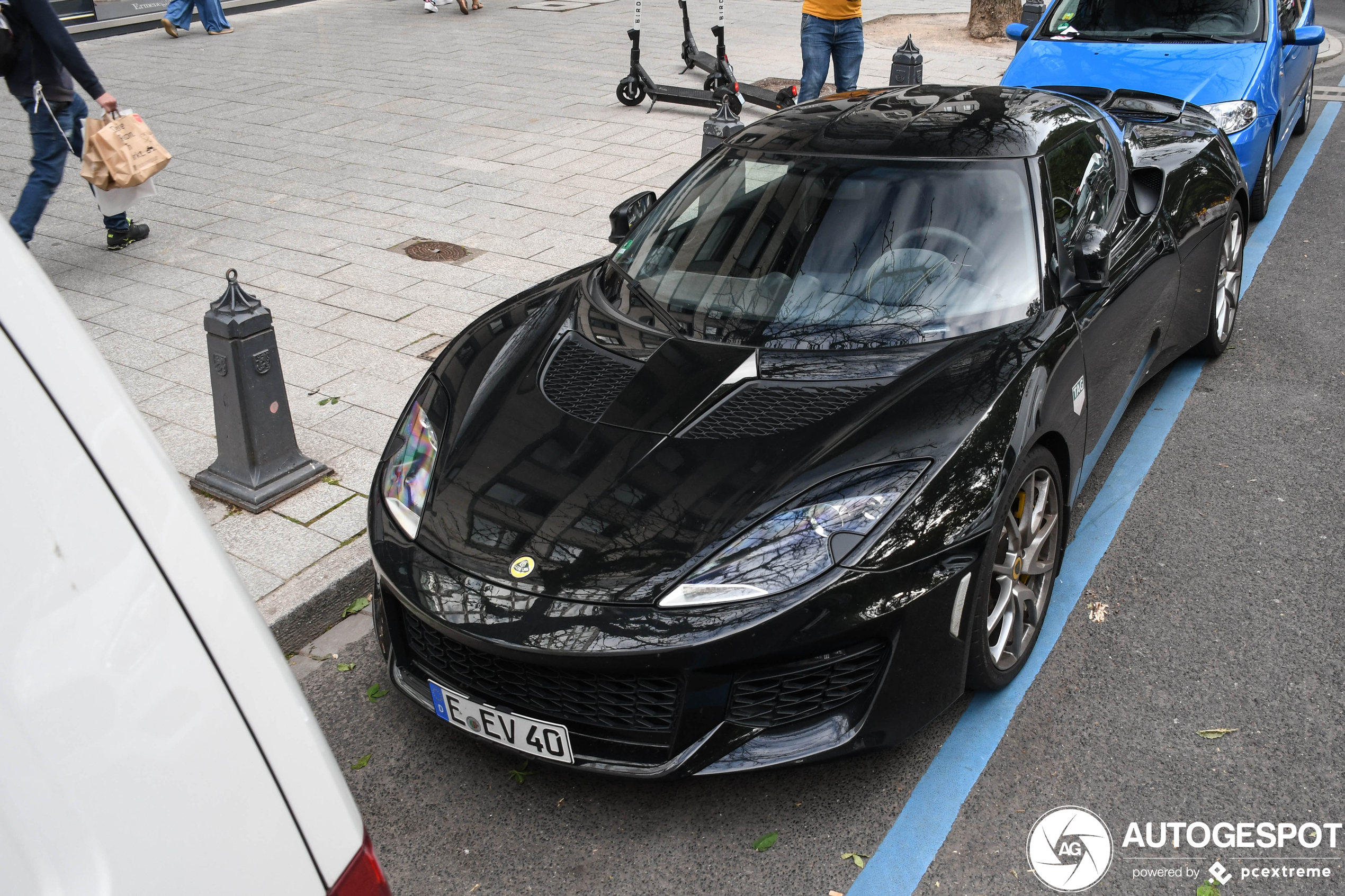 Lotus Evora 400